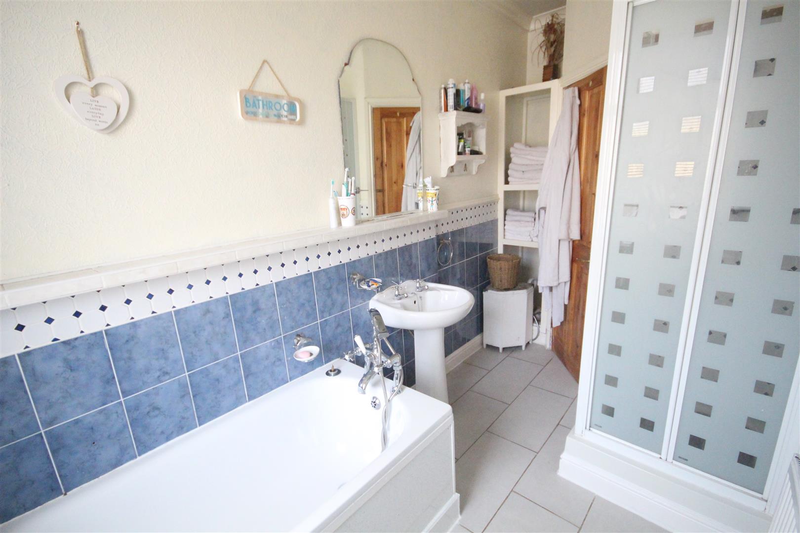 3 bedroom end terrace house For Sale in Sough, Barnoldswick - IMG_0006.jpg